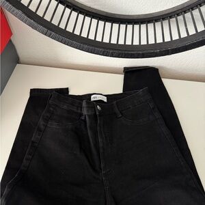 Zara Women's High Rise Black Jeans